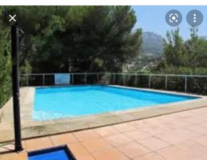 La Maison De Doms Avec Jacuzzi Et Vue Mer Каси Екстериор снимка
